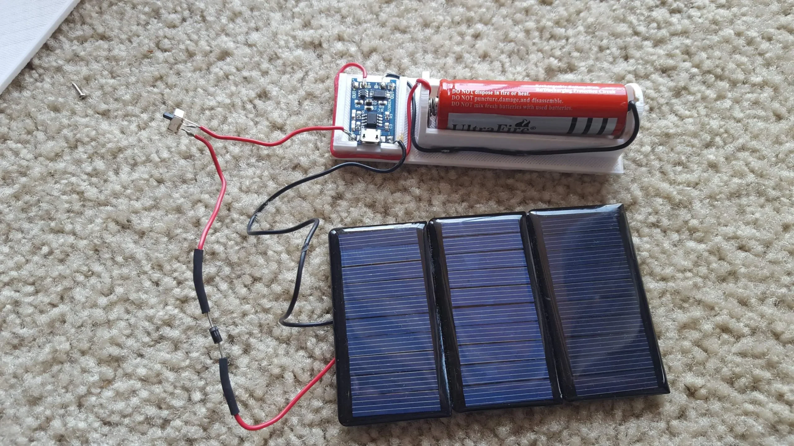charge 18650 with solar panel - Can rechargeable batteries be charged by solar panels