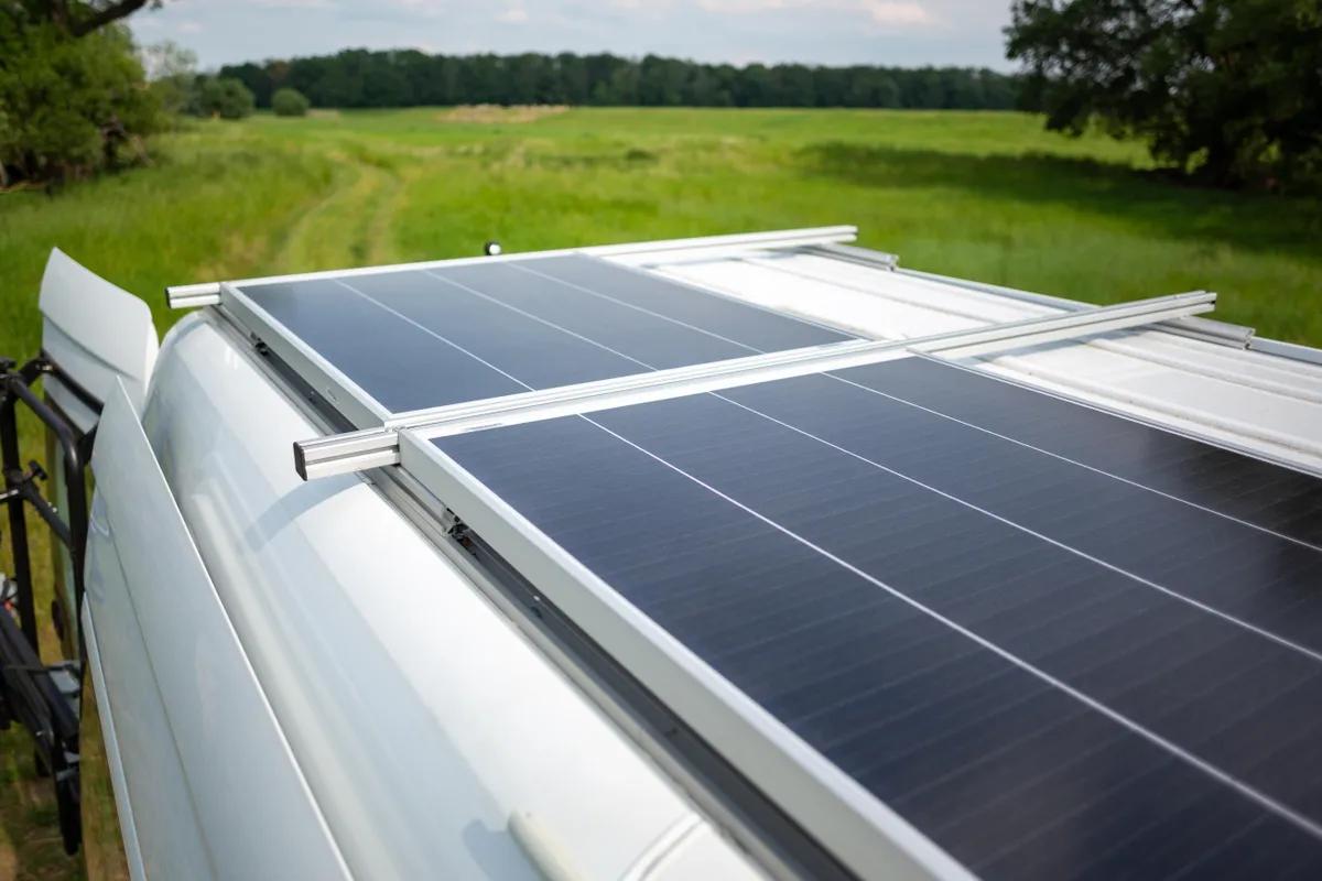 can you use house solar panels on a caravan - Can you use house solar panels on 12V system
