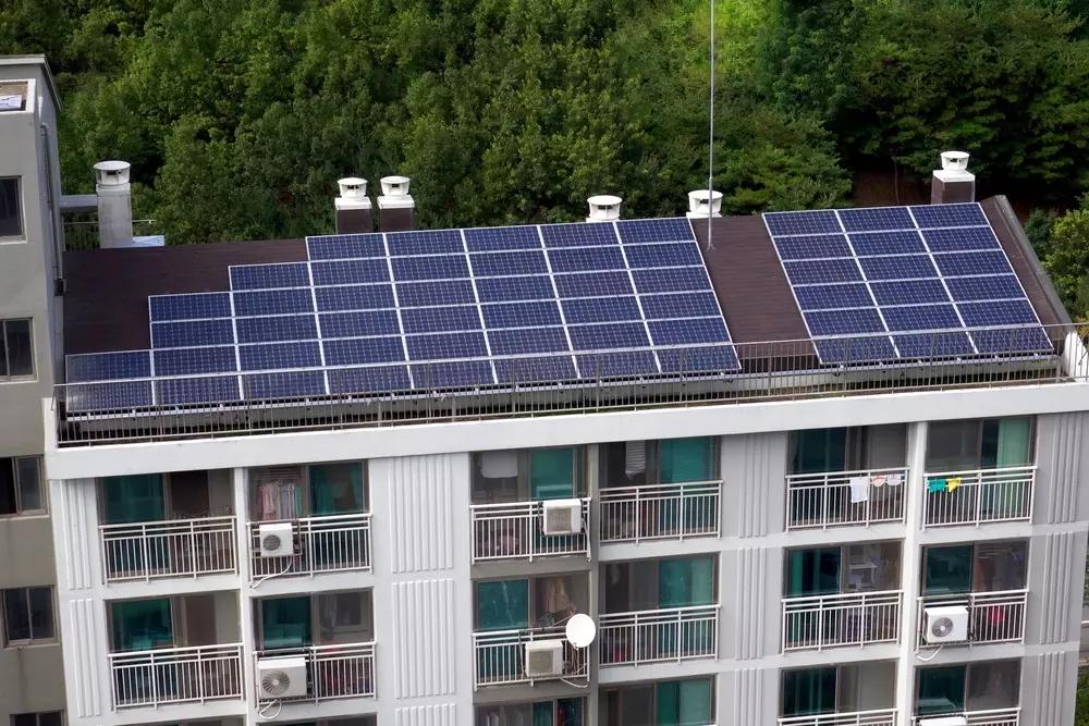 solar panel for flats - Can you use solar panel in a flat