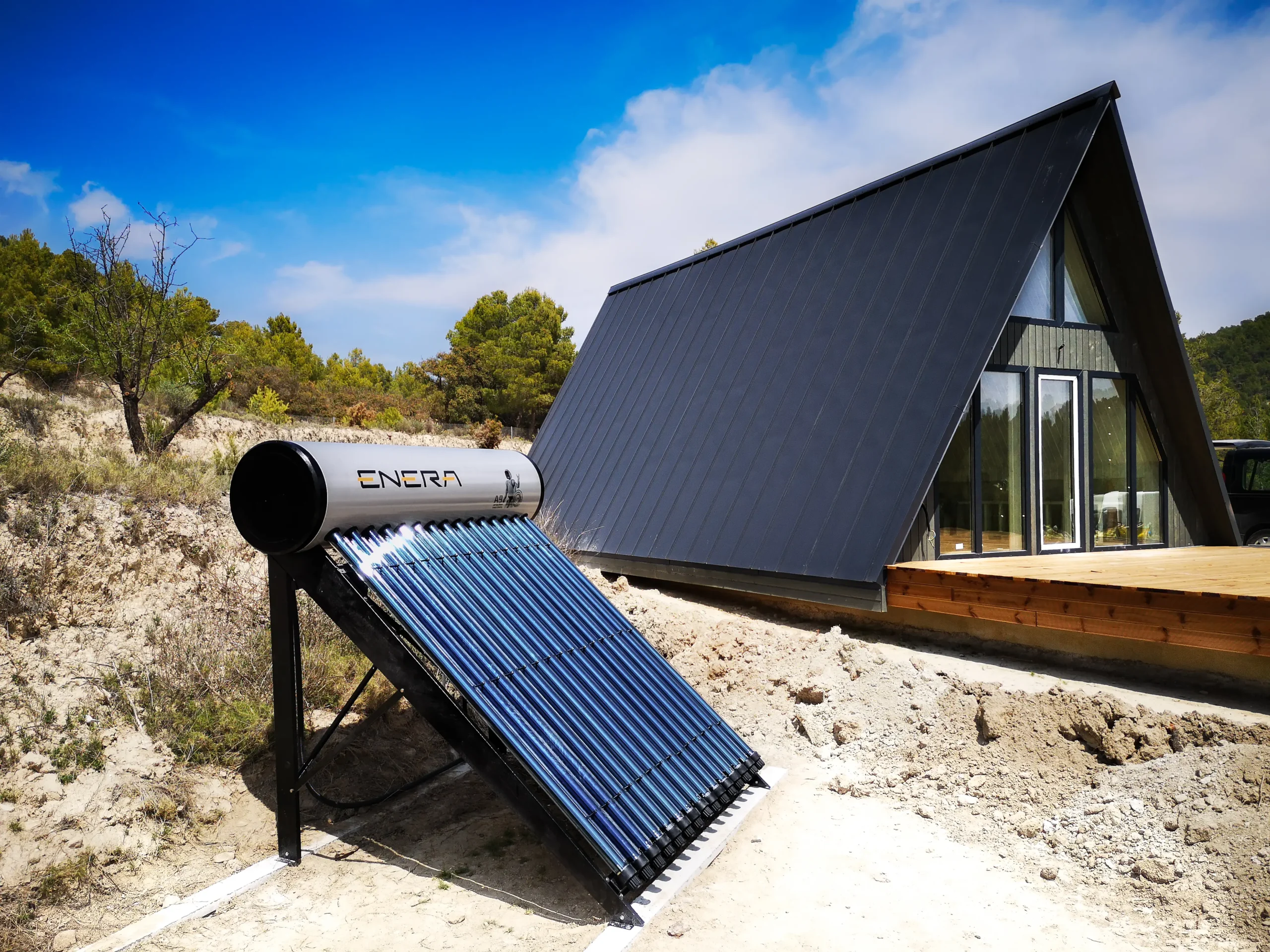 cuanta agua es capaz de calentar una placa solar - Cuántos litros calienta un calentador solar