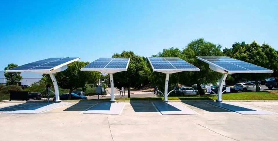 solar panel charging station - How does a solar charging station work