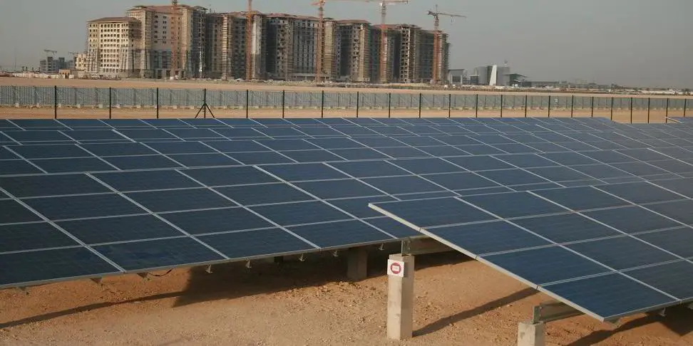 masdar solar energy - How does Masdar City use solar energy