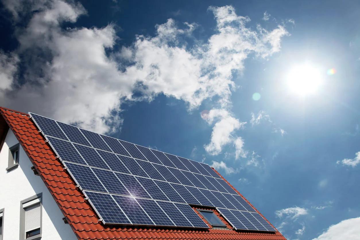 canada solar panels for sale - How many solar panels are needed to power a house in Canada
