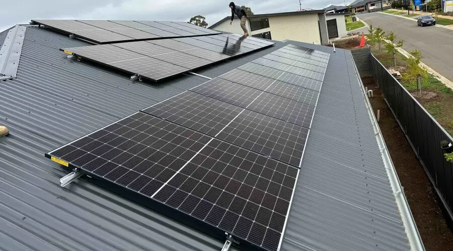 solar panels australia - How many solar panels does it take to power a house in Australia