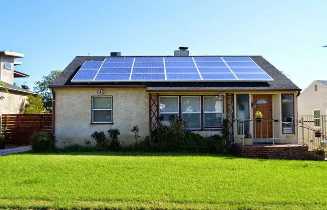 ¿Se requieren paneles solares en las nuevas construcciones en California? - Is California requiring some or all new construction to include solar panels are solar panels required on new construction in california - Is California requiring some or all new construction to include solar panels