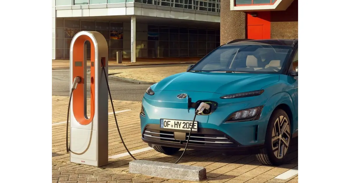 los coches eléctricos funcionan con energía renovable - Qué es un auto eléctrico y cómo funciona