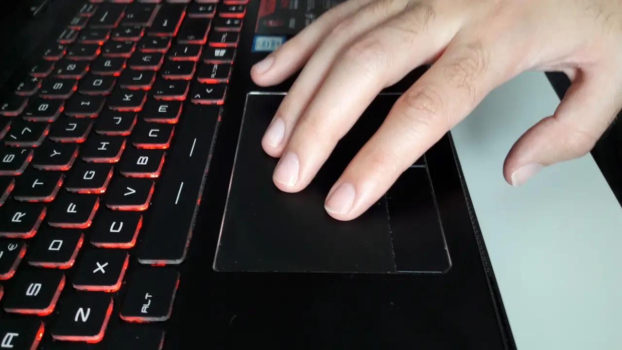 cambiar el panel tactil solo - Qué hacer cuando el mouse táctil no funciona