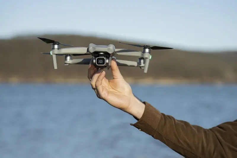 dron energia solar - Qué necesita un dron para funcionar