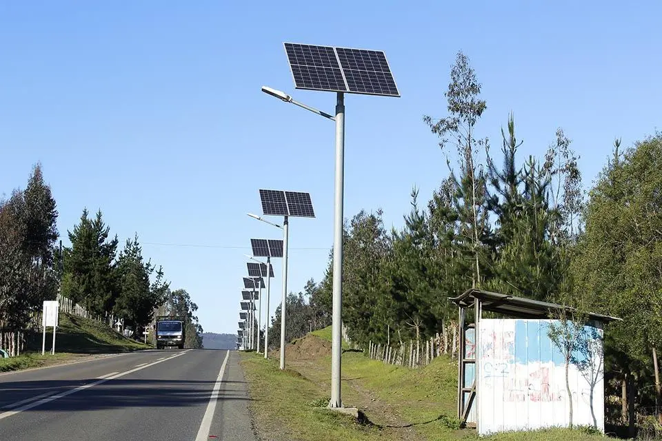 alumbrado publico con energia solar - Qué se necesita para tener alumbrado público