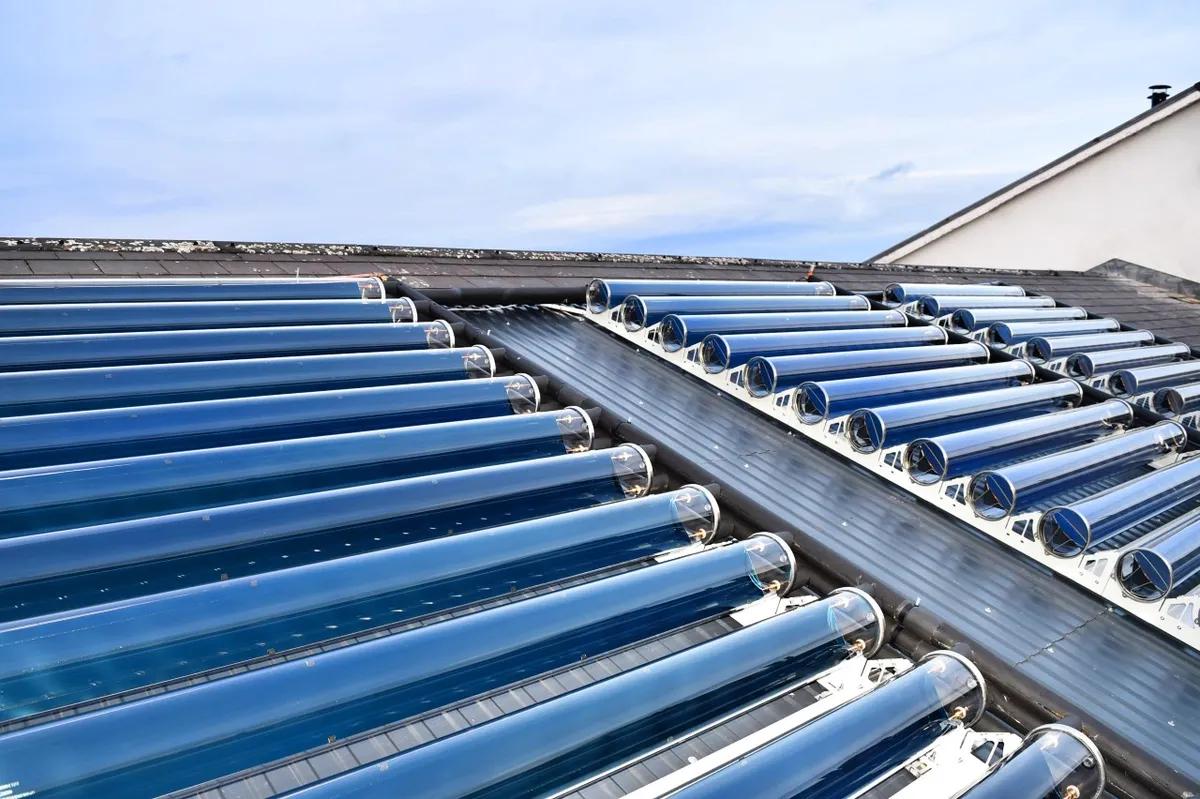 aerogenerador o placa solar - Que sustituira a las placas solares