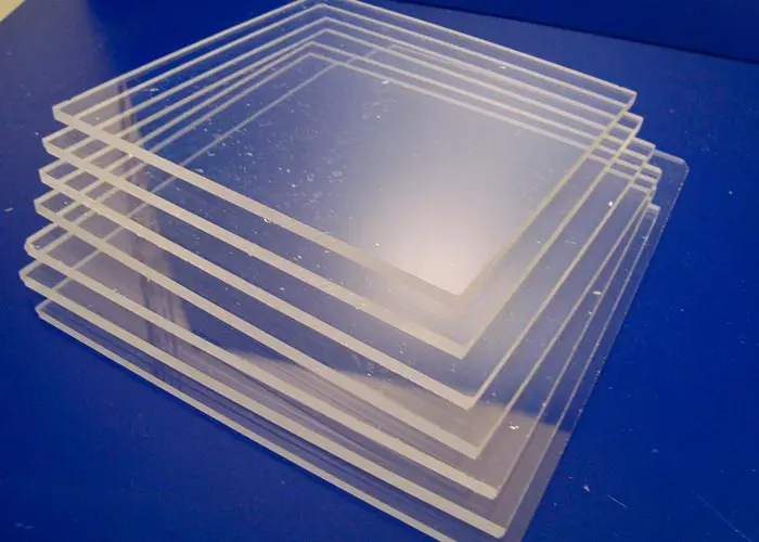 placas de policarbonato solidas - Qué tipos de policarbonato existen