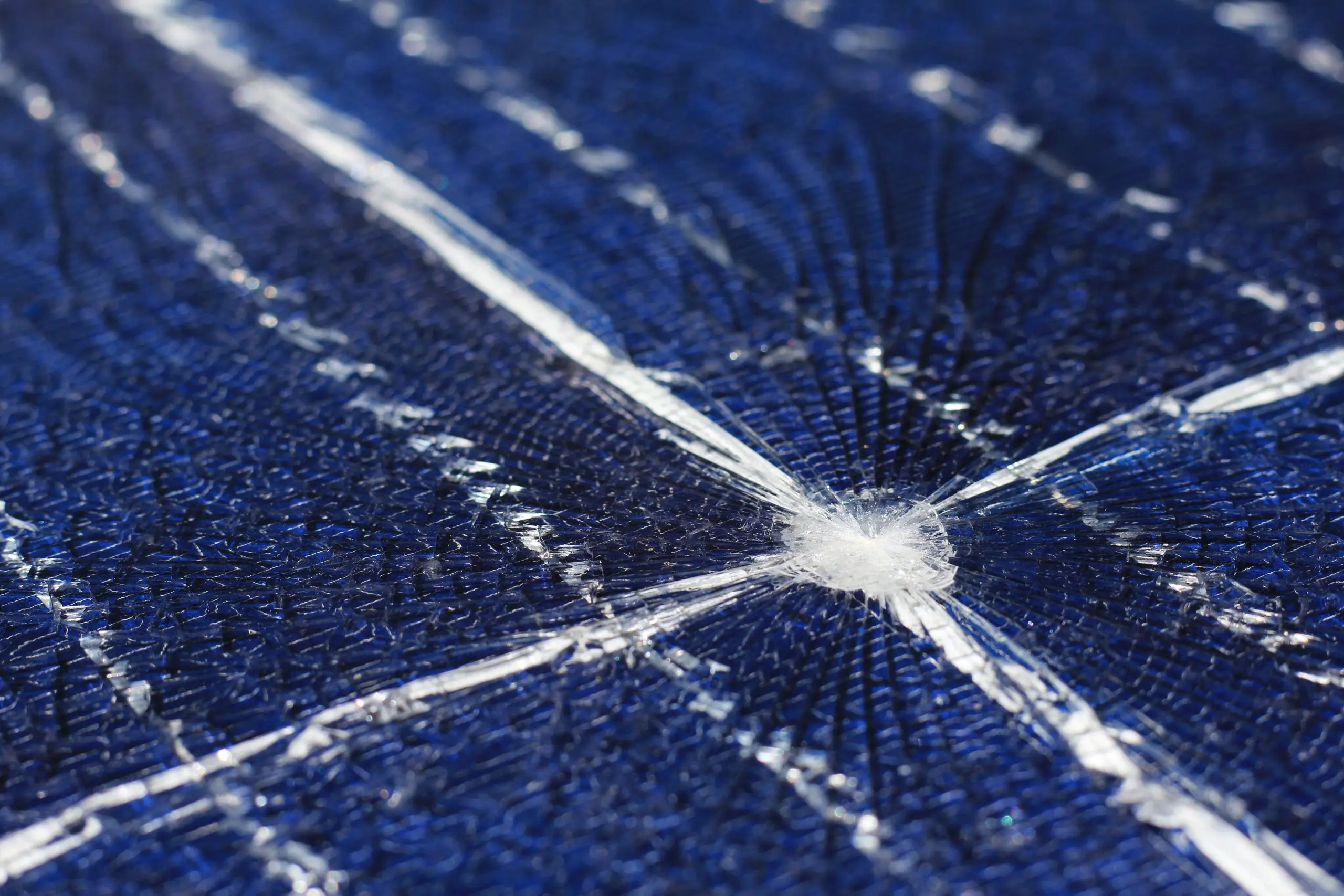 cracked solar panels - What causes solar panel to crack