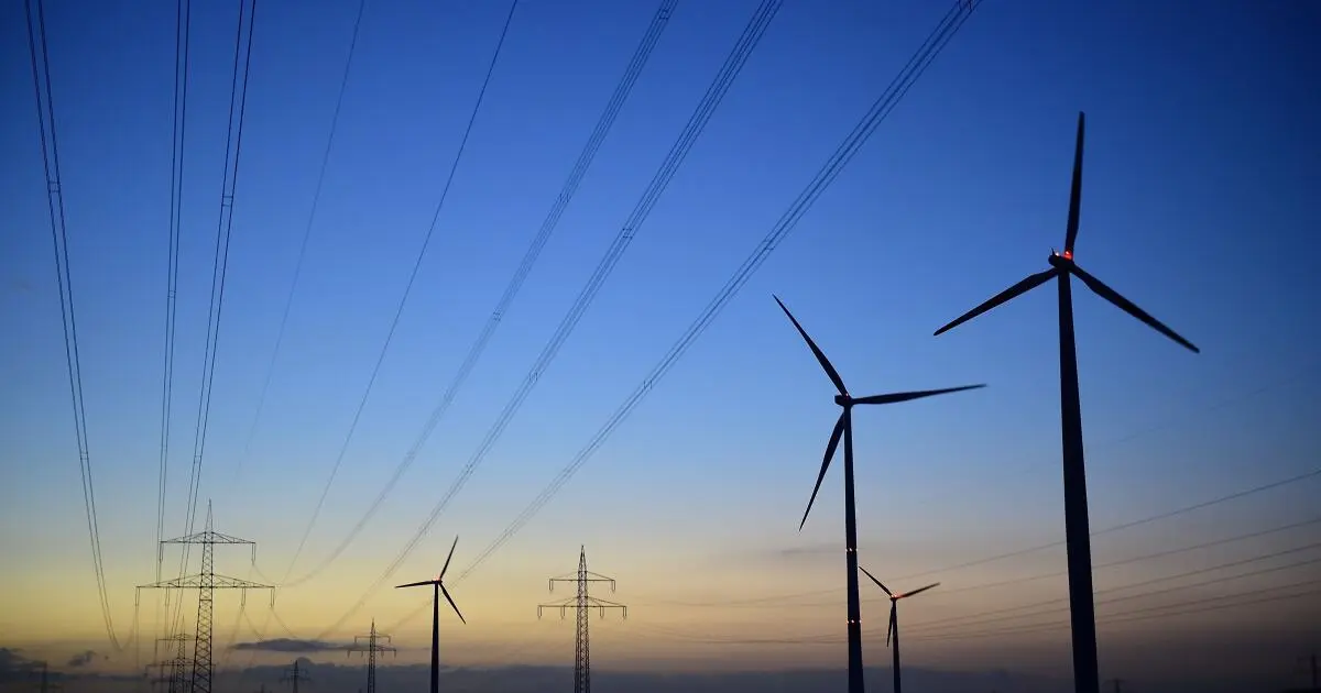 how much solar energy is produced in california - What is California's main source of electricity