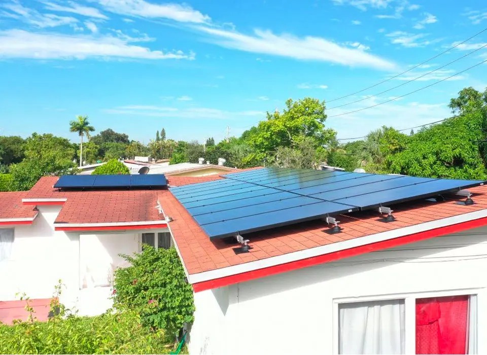 boynton beach solar panels - What is the solar incentive in Boynton Beach