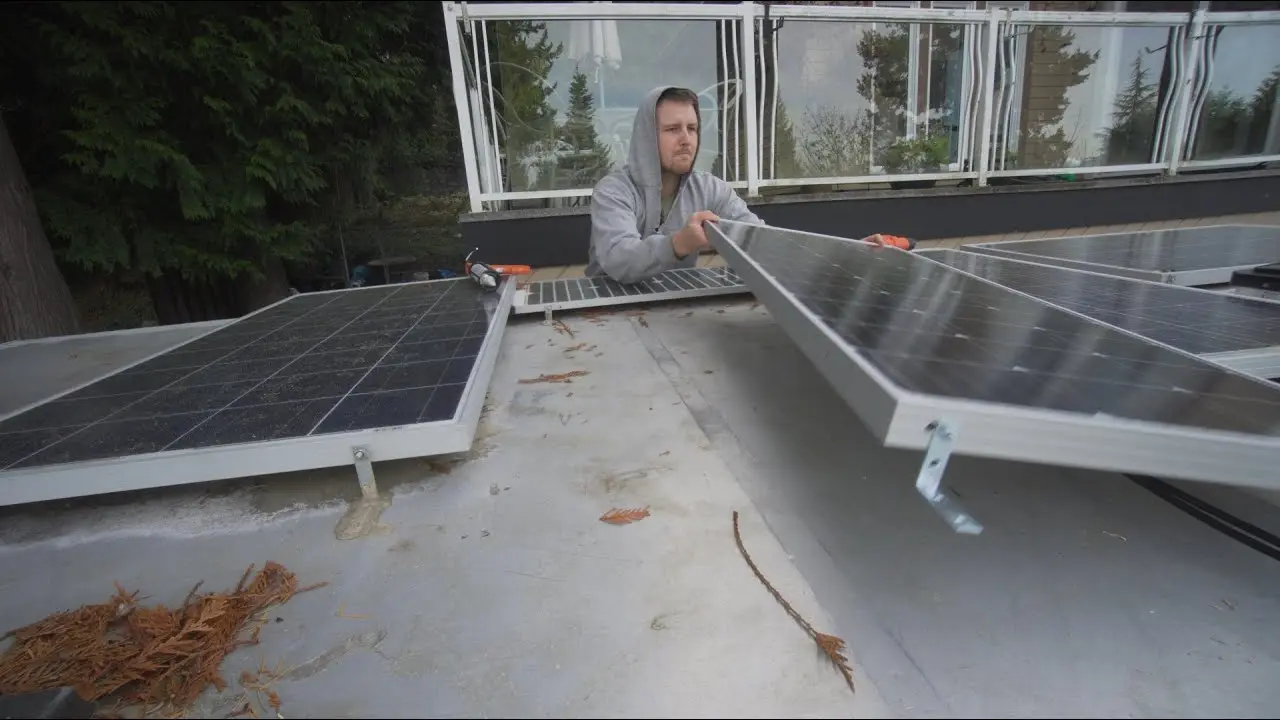 mounting solar panels on rv roof - What type of screws to mount solar panels to RV roof