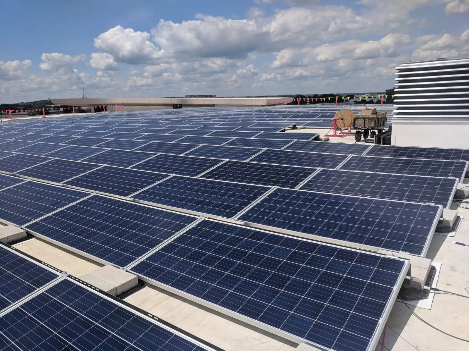 commercial solar panel installation wisconsin - Who installs solar panels in Wisconsin