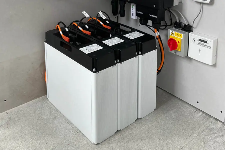 Solar Panel Accumulator: The Key to Efficient Solar Energy Storage - Why does my solar battery feed the grid solar panel accumulator - Why does my solar battery feed the grid